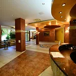 Ξενοδοχείο Yavor Palace 4*