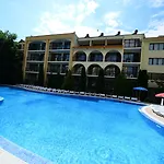 Yavor Palace Σάνι Μπιτς