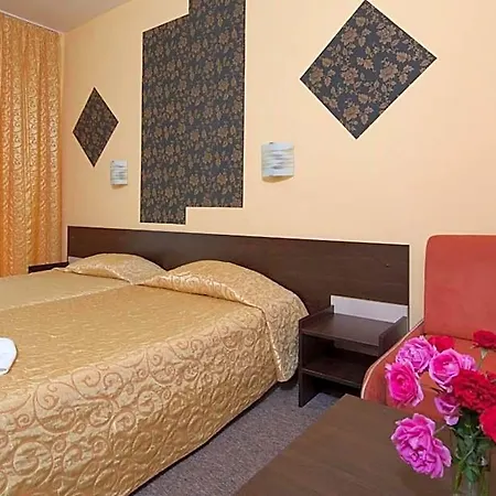 Готель Yavor Palace 4*